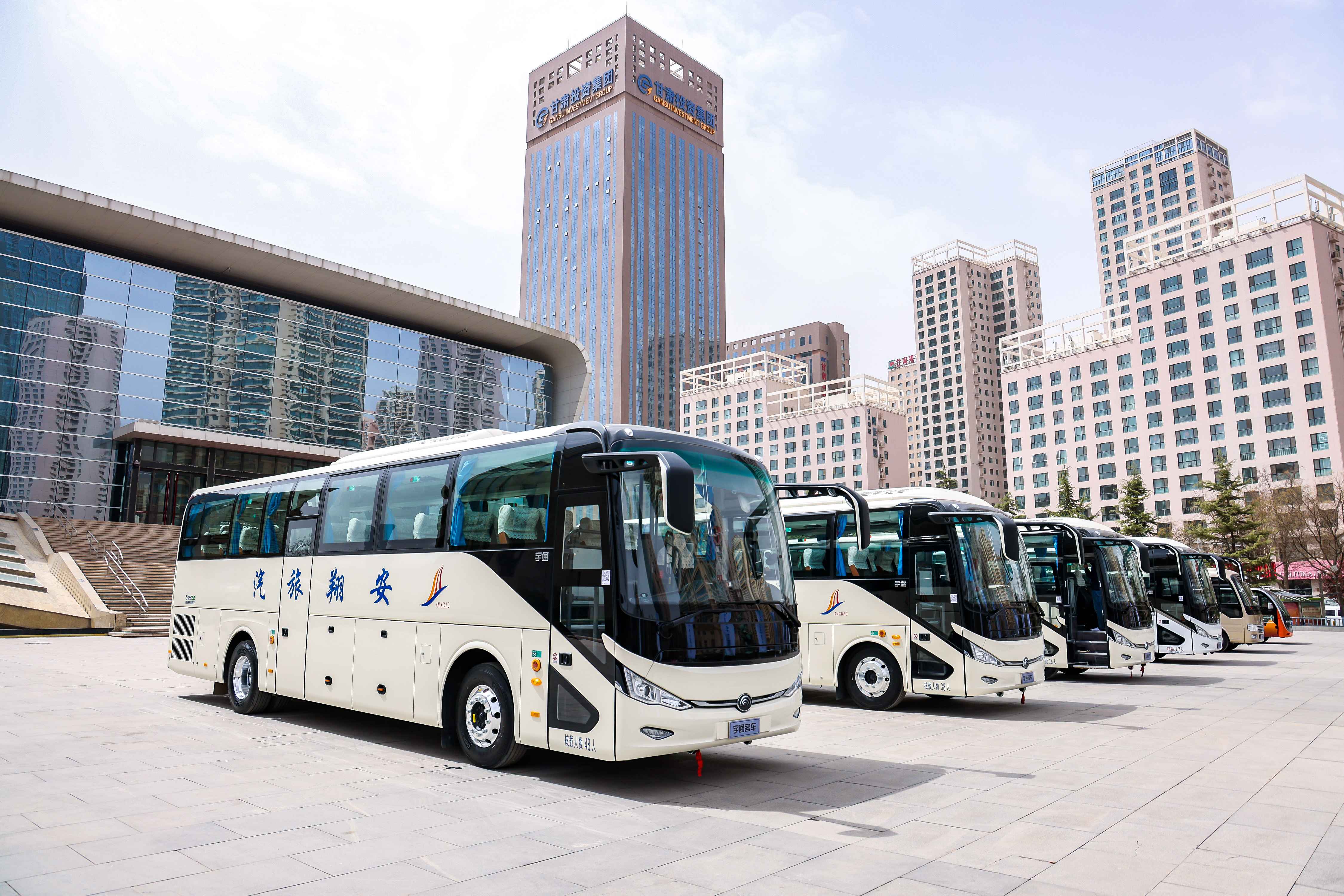 外場展車區.jpg
