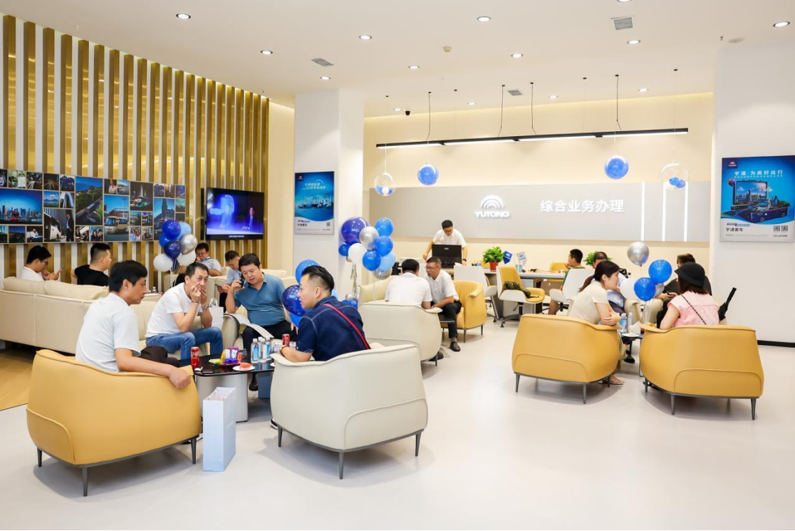 全國8大用戶中心同步開業！宇通直營模式助力客戶價值再升級603.png